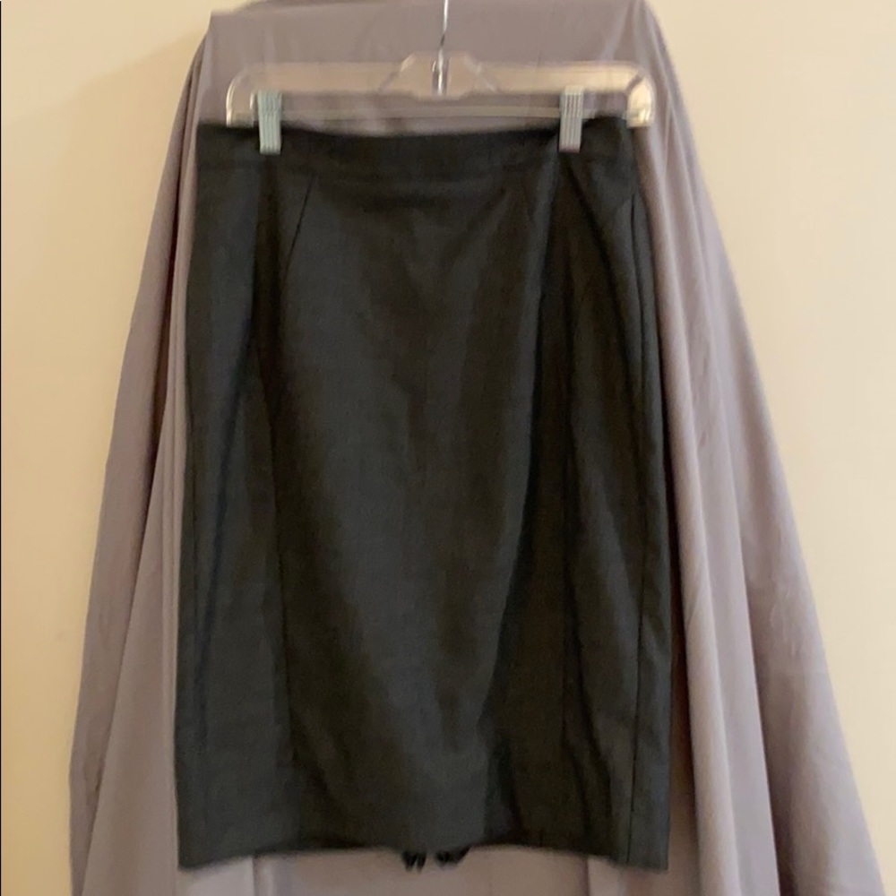 Ann Taylor charcoal gray pencil skirt